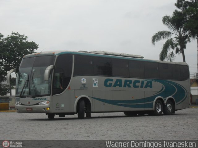 Viação Garcia 7181 na cidade de Curitiba, Paraná, Brasil, por Wagner Domingos Ivanesken. Número da foto: #89058.
