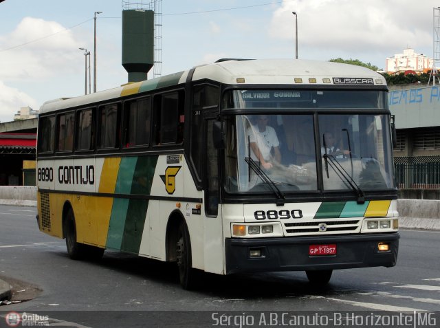 Empresa Gontijo de Transportes 8890 na cidade de Belo Horizonte, Minas Gerais, Brasil, por Sérgio Augusto Braga Canuto. ID da foto: 108884.