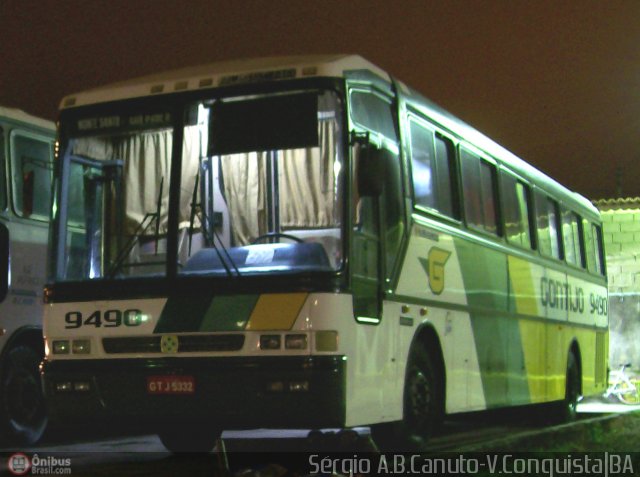 Empresa Gontijo de Transportes 9490 na cidade de Vitória da Conquista, Bahia, Brasil, por Sérgio Augusto Braga Canuto. ID da foto: 109437.