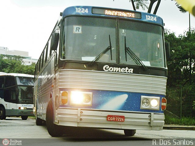 Viação Cometa 1224 na cidade de São Paulo, São Paulo, Brasil, por Rafael Santos. ID da foto: 110366.