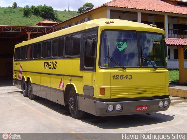 Viação Itapemirim 12643 na cidade de Paraíba do Sul, Rio de Janeiro, Brasil, por Flavio Rodrigues Silva. ID da foto: 111727.