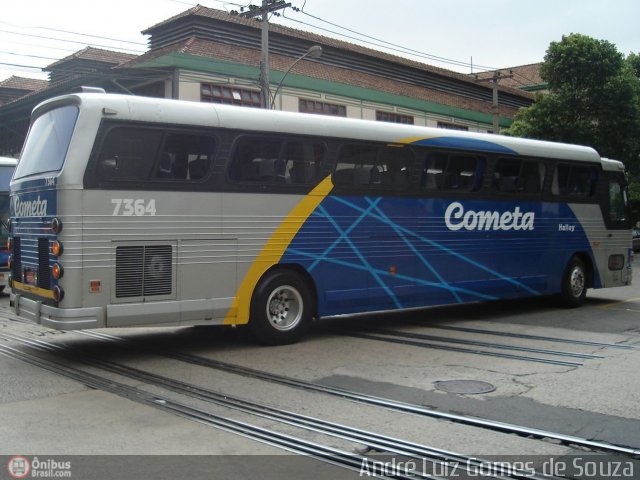 Viação Cometa 7364 na cidade de Rio de Janeiro, Rio de Janeiro, Brasil, por André Luiz Gomes de Souza. ID da foto: 115142.