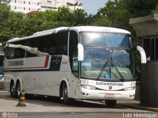 Auto Viação Catarinense 2723 na cidade de São Paulo, São Paulo, Brasil, por Luiz Henrique. ID da foto: 116183.