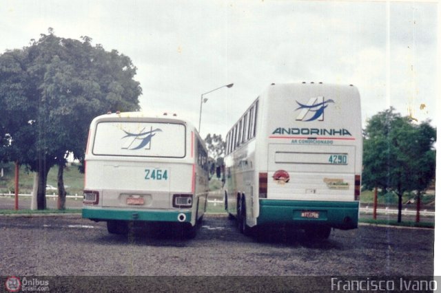 Empresa de Transportes Andorinha 2464 na cidade de Assis, São Paulo, Brasil, por Francisco Ivano. ID da foto: 115954.