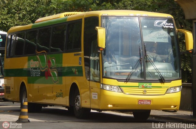 Auto Viação Ouro Verde 2090 na cidade de São Paulo, São Paulo, Brasil, por Luiz Henrique. Número da foto: #116542.
