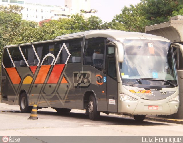 VB Transportes e Turismo 8204 na cidade de São Paulo, São Paulo, Brasil, por Luiz Henrique. Número da foto: #116528.