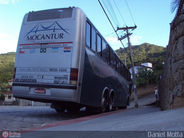 Moçantur Viagens e Turismo 1800 na cidade de Florianópolis, Santa Catarina, Brasil, por Daniel Motta. ID da foto: 124284.