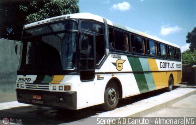 Empresa Gontijo de Transportes 8520 na cidade de Almenara, Minas Gerais, Brasil, por Sérgio Augusto Braga Canuto. ID da foto: 128090.