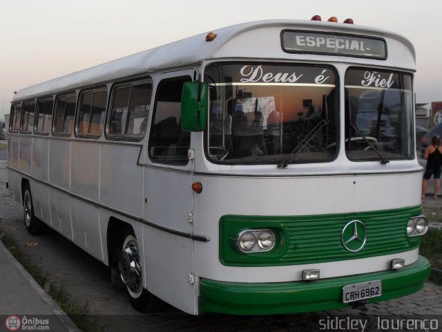 Ônibus Particulares CRH-6962 na cidade de , por Sidcley Lourenço. Número da foto: #127956.