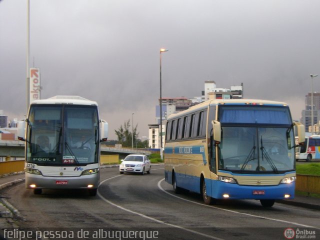 Viação Novo Horizonte 1004811 na cidade de Salvador, Bahia, Brasil, por Felipe Pessoa de Albuquerque. Número da foto: #134680.