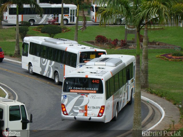 Transportes Blanco RJ 136.075 na cidade de Queimados, Rio de Janeiro, Brasil, por Gabriel Peclat. Número da foto: #145576.