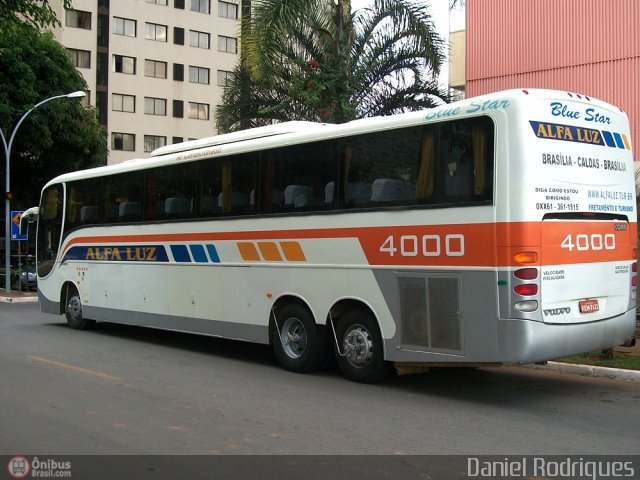 Alfa Luz Viação Transportes 4000 na cidade de Brasília, Distrito Federal, Brasil, por Daniel Rodrigues. Número da foto: #136665.
