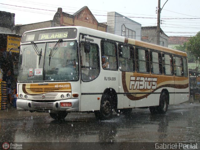 Transportes Fabio's RJ 154.009 na cidade de Rio de Janeiro, Rio de Janeiro, Brasil, por Gabriel Peclat. ID da foto: 148290.