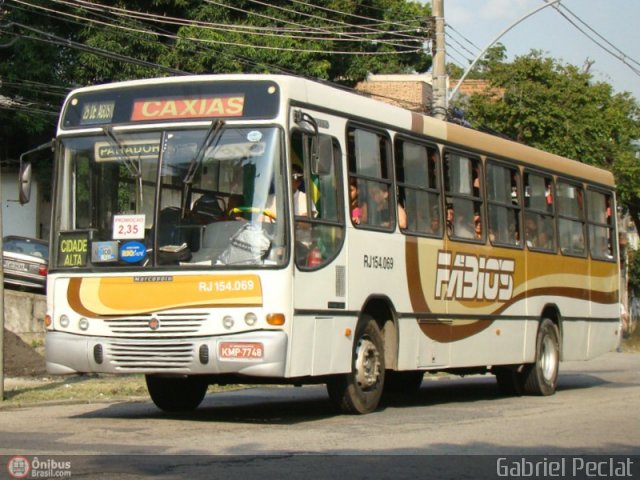 Transportes Fabio's RJ 154.069 na cidade de Rio de Janeiro, Rio de Janeiro, Brasil, por Gabriel Peclat. ID da foto: 148300.