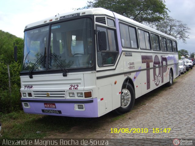 Top Bus Brasil Turismo 212 na cidade de Caruaru, Pernambuco, Brasil, por Alexandre  Magnus. Número da foto: #147736.