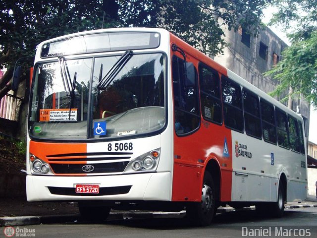 Unicoopers 8 5068 na cidade de São Paulo, São Paulo, Brasil, por Daniel Marcos Alves . Número da foto: #152282.