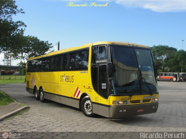 Viação Itapemirim 44049 na cidade de Vitória, Espírito Santo, Brasil, por Ricardo Peruch. Número da foto: #138923.