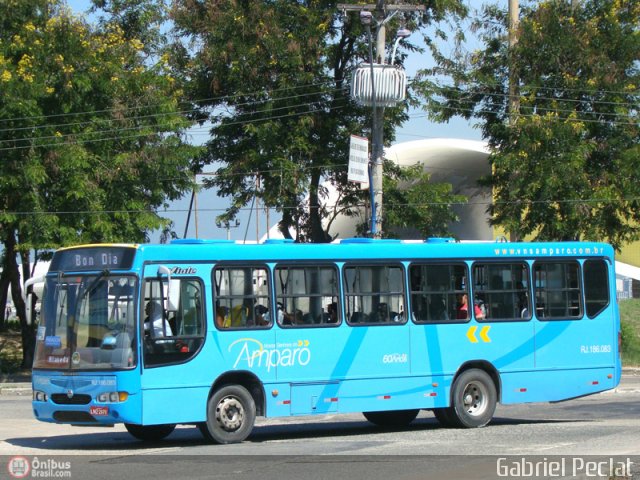 Viação Nossa Senhora do Amparo RJ 186.083 na cidade de Niterói, Rio de Janeiro, Brasil, por Gabriel Peclat. ID da foto: 153388.