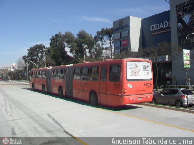 Auto Viação Redentor HD237 na cidade de Curitiba, Paraná, Brasil, por Anderson Taborda de Lima. Número da foto: #159889.
