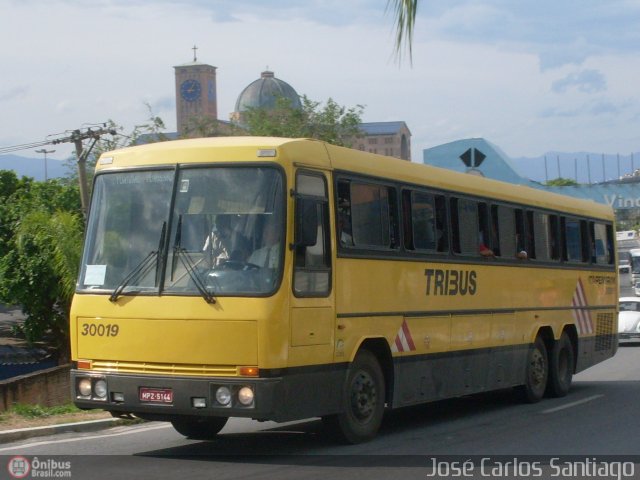 Viação Itapemirim 30019 na cidade de Aparecida, São Paulo, Brasil, por José Carlos Santiago. Número da foto: #160512.