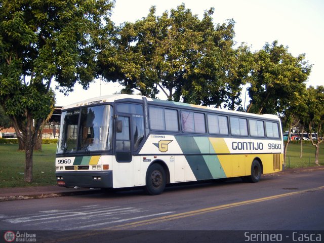 Empresa Gontijo de Transportes 9960 na cidade de Cascavel, Paraná, Brasil, por Serineo - Siri. ID da foto: 160568.