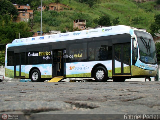 Viação Saens Peña 71500 na cidade de Rio de Janeiro, Rio de Janeiro, Brasil, por Gabriel Peclat. Número da foto: #160415.