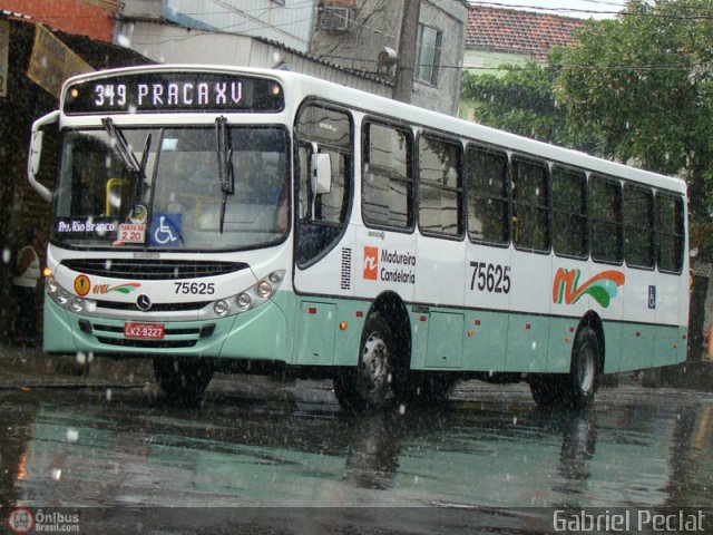 Viação Madureira Candelária 75625 na cidade de Rio de Janeiro, Rio de Janeiro, Brasil, por Gabriel Peclat. Número da foto: #163177.