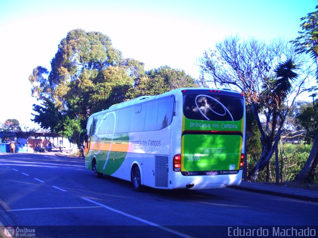 Expresso Princesa dos Campos 5696 na cidade de Curitiba, Paraná, Brasil, por Eduardo Machado. ID da foto: 163796.