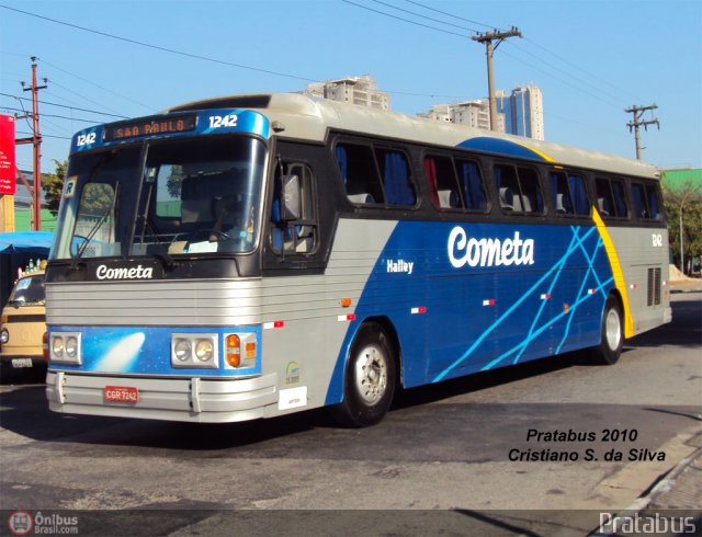 Viação Cometa 1242 na cidade de São Paulo, São Paulo, Brasil, por Cristiano Soares da Silva. ID da foto: 164729.