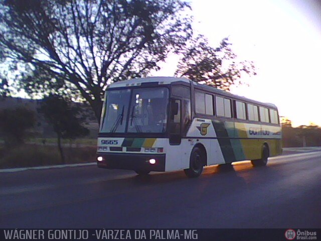 Empresa Gontijo de Transportes 9665 na cidade de Várzea da Palma, Minas Gerais, Brasil, por Wagner Gontijo Várzea da Palma-mg. ID da foto: 166358.