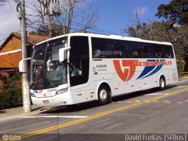 Viação Teresópolis RJ 203.025 na cidade de Teresópolis, Rio de Janeiro, Brasil, por David Freitas. Número da foto: #166469.