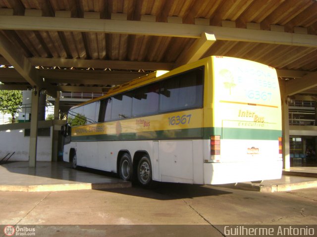Nacional Expresso 16367 na cidade de Ituiutaba, Minas Gerais, Brasil, por Guilherme Antonio. Número da foto: #167439.