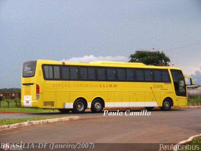 Viação Itapemirim 9031 na cidade de Brasília, Distrito Federal, Brasil, por Paulo Camillo Mendes Maria. Número da foto: #154401.