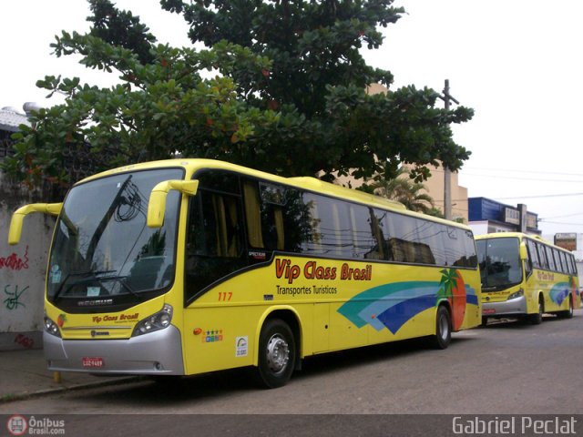 Vip Class Brasil Transportes Turísticos 117 na cidade de Rio de Janeiro, Rio de Janeiro, Brasil, por Gabriel Peclat. Número da foto: #169848.
