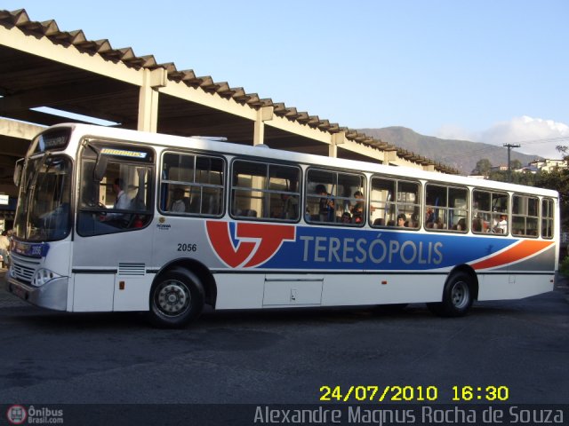 Viação Teresópolis 2056 na cidade de Teresópolis, Rio de Janeiro, Brasil, por Alexandre  Magnus. Número da foto: #170854.