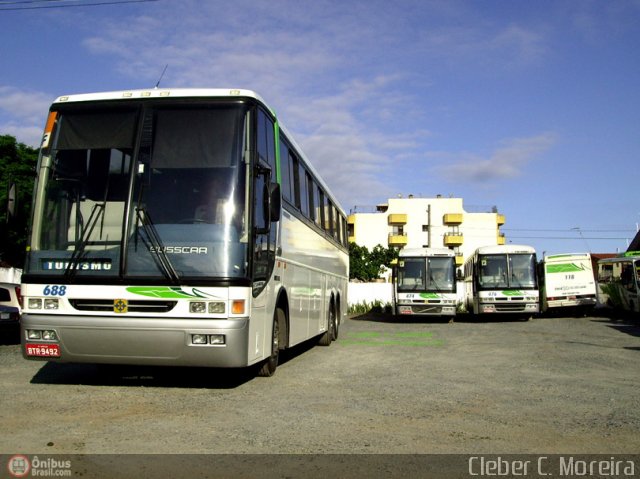 PRM Turismo 688 na cidade de Sorocaba, São Paulo, Brasil, por Cleber C.  Moreira. Número da foto: #183506.