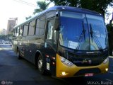 Golden Bus 4016 na cidade de Belo Horizonte, Minas Gerais, Brasil, por Moisés Magno. Número da foto: #:id.