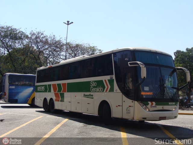 Cia. São Geraldo de Viação 10535 na cidade de Sorocaba, São Paulo, Brasil, por Elias  Junior. Número da foto: #183971.