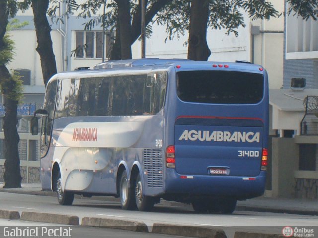 Viação Águia Branca 31400 na cidade de Rio de Janeiro, Rio de Janeiro, Brasil, por Gabriel Peclat. Número da foto: #184184.