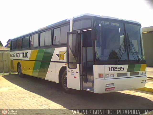 Empresa Gontijo de Transportes 10235 na cidade de Pirapora, Minas Gerais, Brasil, por Wagner Gontijo Várzea da Palma-mg. Número da foto: #185391.