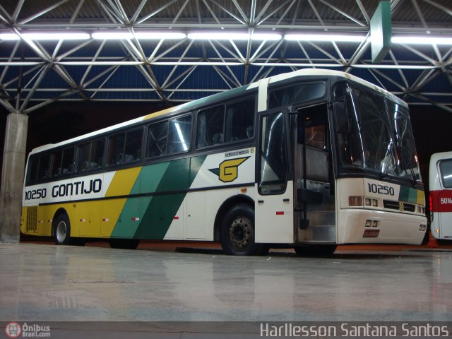 Empresa Gontijo de Transportes 10250 na cidade de São Paulo, São Paulo, Brasil, por Harllesson Santana Santos. ID da foto: 188876.