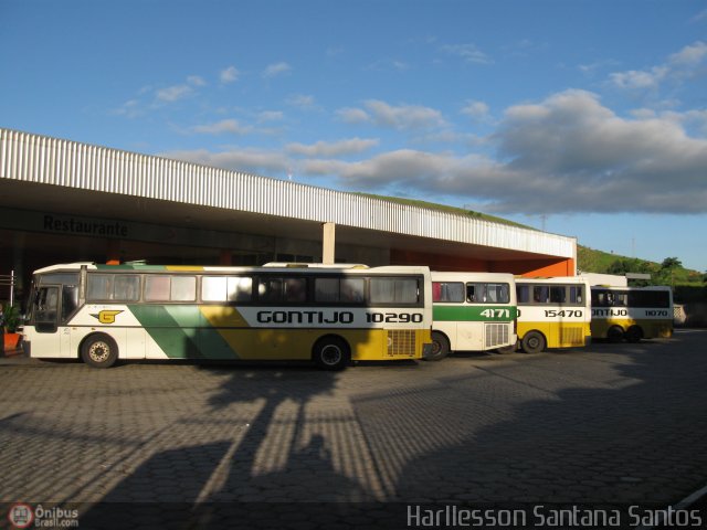 Empresa Gontijo de Transportes 10290 na cidade de Governador Valadares, Minas Gerais, Brasil, por Harllesson Santana Santos. Número da foto: #173347.