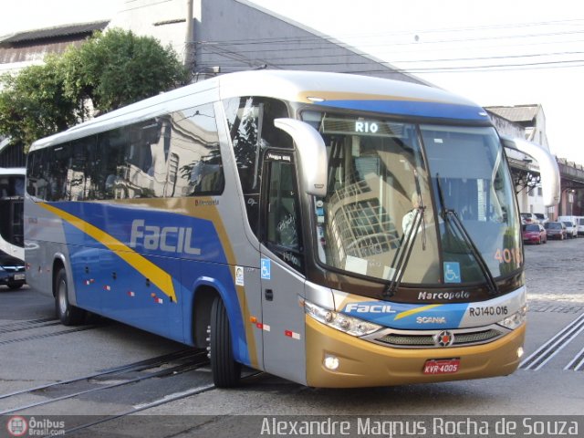 Fácil Transportes e Turismo RJ 140.016 na cidade de Petrópolis, Rio de Janeiro, Brasil, por Alexandre  Magnus. Número da foto: #174473.