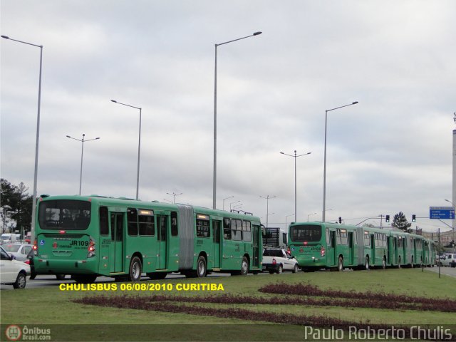 Auto Viação Água Verde JR109 na cidade de Curitiba, Paraná, Brasil, por Paulo Roberto Chulis. Número da foto: #174441.