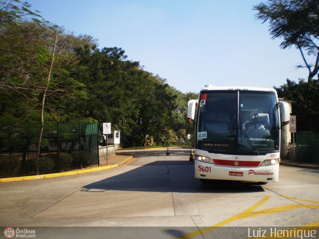 Empresa de Ônibus Pássaro Marron 5601 na cidade de São Paulo, São Paulo, Brasil, por Luiz Henrique. Número da foto: #197205.