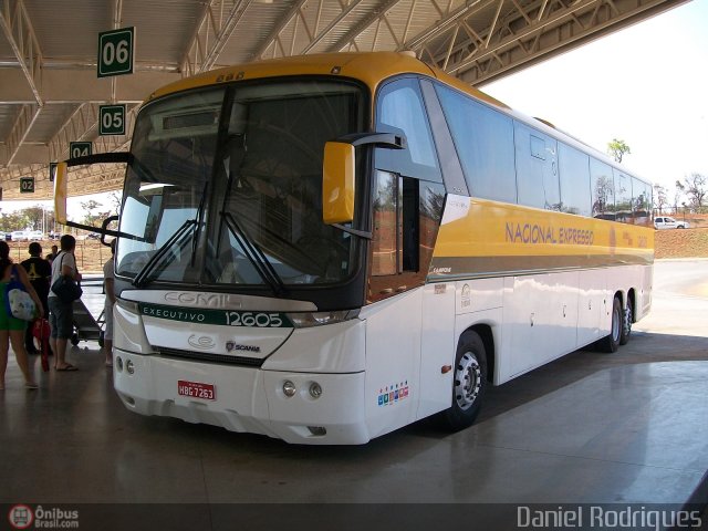Nacional Expresso 12605 na cidade de Brasília, Distrito Federal, Brasil, por Daniel Rodrigues. Número da foto: #199938.