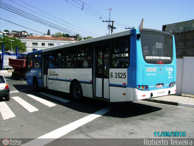 Viação Paratodos > São Jorge > Metropolitana São Paulo > Mobibrasil 6 3525 na cidade de São Paulo, São Paulo, Brasil, por Roberto Teixeira. ID da foto: 201239.