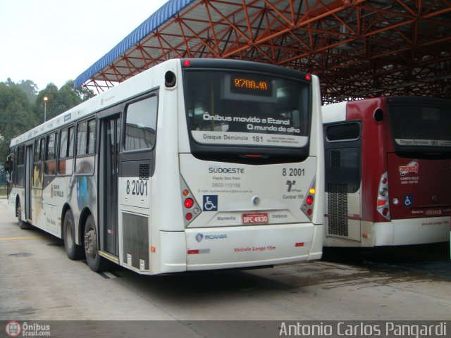 Viação Gato Preto 8 2001 na cidade de São Paulo, São Paulo, Brasil, por Antonio Carlos Pangardi. Número da foto: #205326.