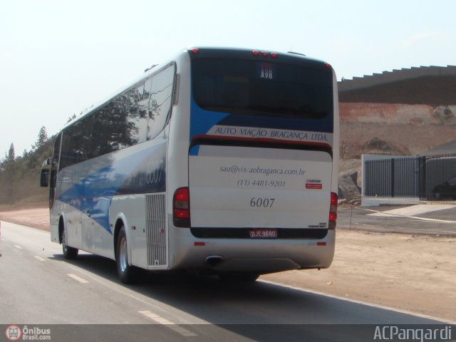 Auto Viação Bragança 6007 na cidade de Bragança Paulista, São Paulo, Brasil, por Antonio Carlos Pangardi. Número da foto: #206398.