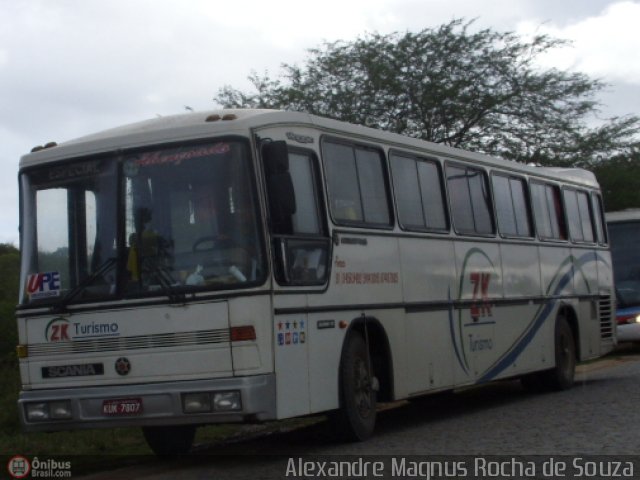 ZK Turismo 7807 na cidade de Caruaru, Pernambuco, Brasil, por Alexandre  Magnus. Número da foto: #192590.